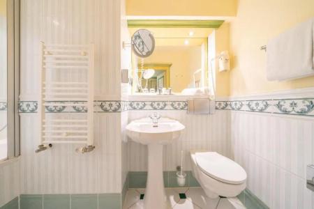 Rugard Thermal Strandhotel - 89