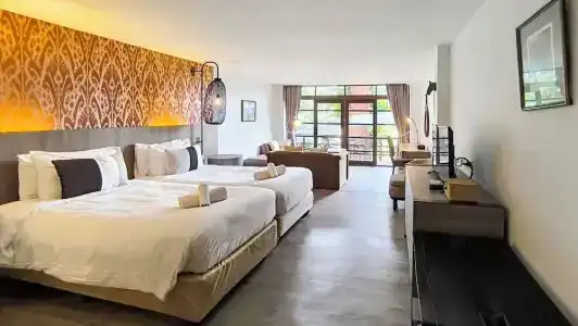 Issara Boutique Winery - 163