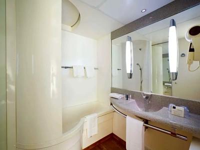 Novotel Aix-en-Provence Pont de L'Arc - 78