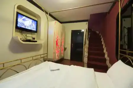 Element Suites - 62