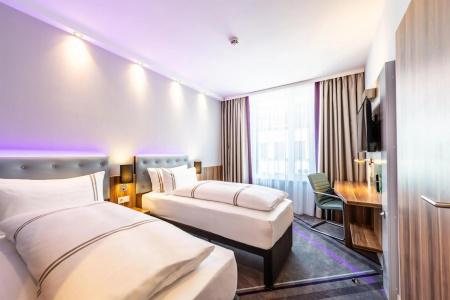 Holiday Inn Express Dresden City Centre - 21