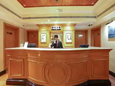 Oyo 328 City Plaza - 12