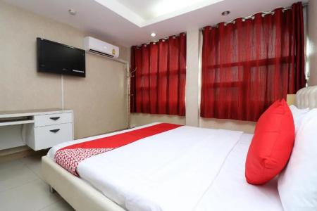 Oyo 102 Diamond Residence Silom - 77