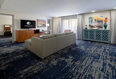 DoubleTree by Hilton - 59