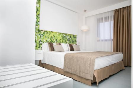 The Anamar Suites - 11