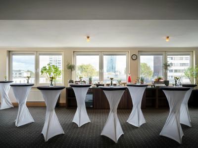 Flemings Frankfurt Main-Riverside - 2