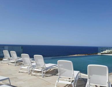 Seaview - Adults Only 16 Plus - 22