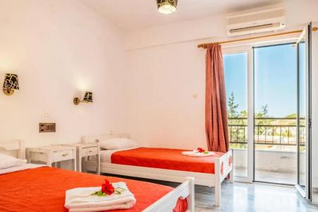 Matala Hostel - 4