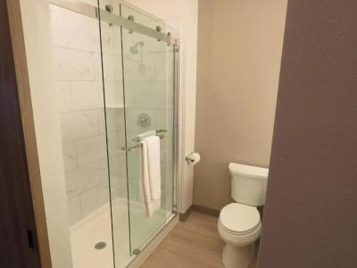 Wyndham Garden - 11