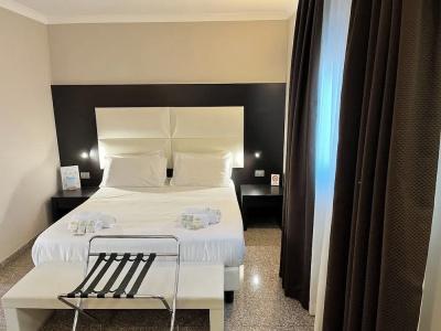Eh Suites Rome Airport Euro Houses - 71