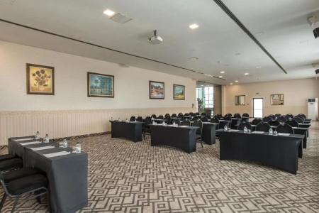 Best Western Plus Expo - 16