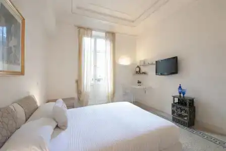 Bea Suites Luxury Rooms - 25