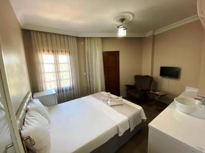 Mai Otel Cunda - 36