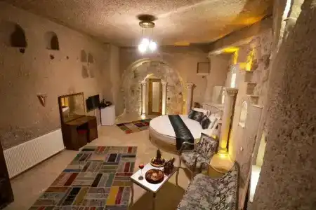 Roma Cave Suite - 39