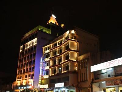 Ritz Garden - 22