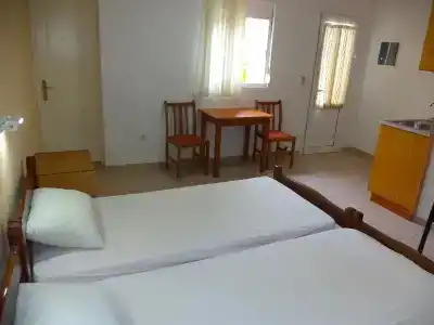 Dionysios Studios - 28