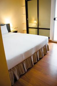 i Residence Sathorn - Sha Plus - 81