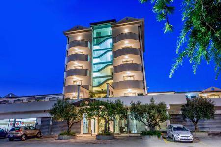 Arcom Palace - 0