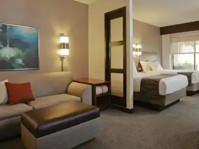 Hyatt Place Charlotte Downtown - 22