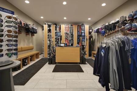 DoubleTree by Hilton - 45