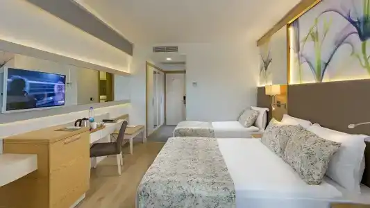 Glamour & Spa - 6