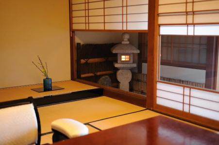 Ryotei Ryokan Yasui - 4