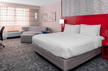 Courtyard by Marriott - 35