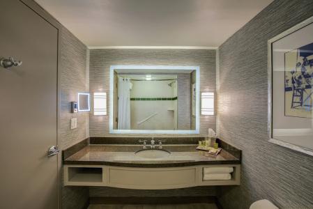 Hilton Virginia Beach Oceanfront - 33