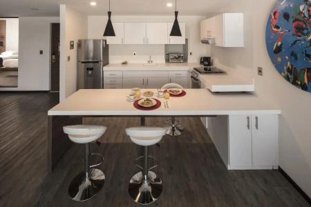 Flowsuites Wtc - 53