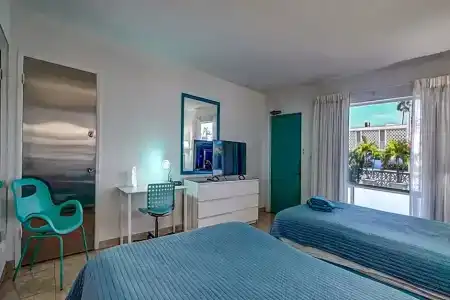 Horizon by the Sea Inn - 22