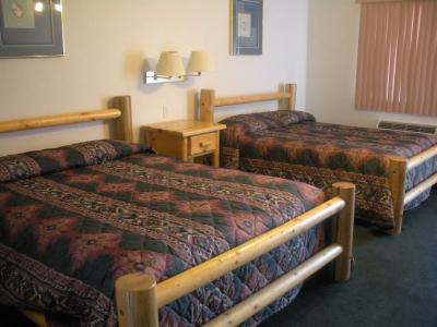Marianna Inn - 2