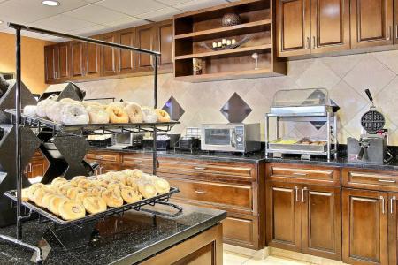 Best Western Savannah Historic District - 11