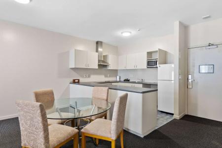 Ramada by Wyndham, City Center - 20