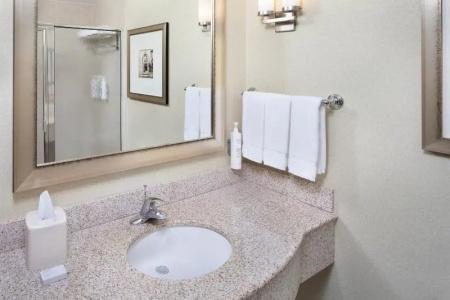 Hilton Garden Inn Miami Airport West - 44