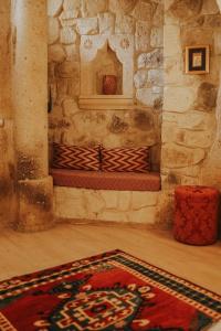 Elaa Cave - 30