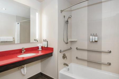 Best Western Plus Dragon Gate Inn - 49