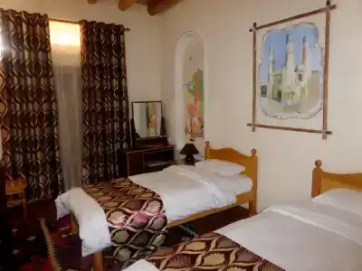 Hovli Poyon - 2