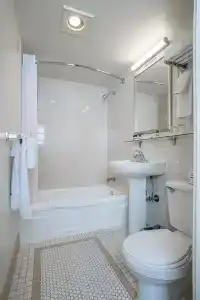 Park Lane Suites & Inn - 18