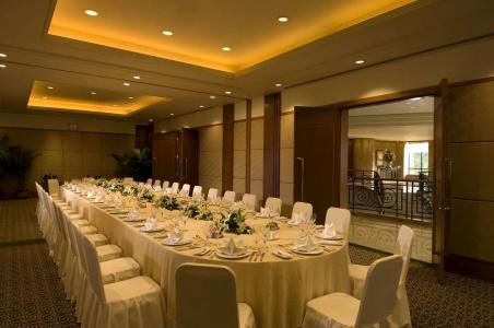 Hilton Chongqing - 19