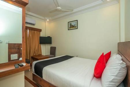 Capital O 13184 Savi International - 27