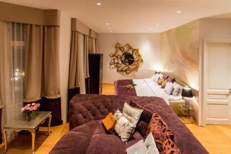 House of Time - Fancy Suites - 41