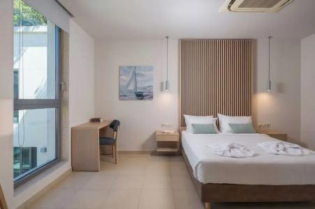 Trianon Luxury  & Suites - 120