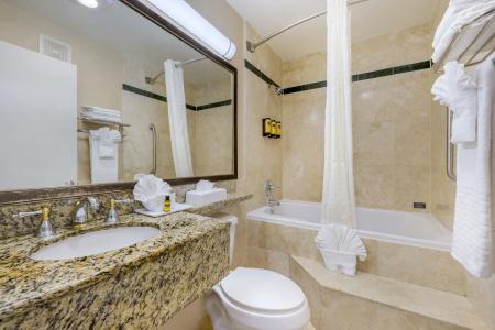 Best Western Plus Marina Shores - 94