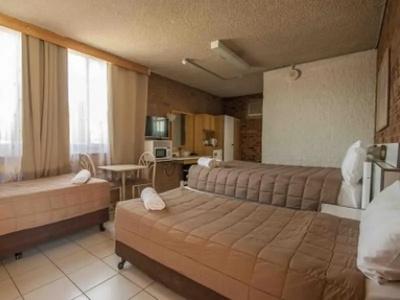 Marco Polo Motor Inn - 67