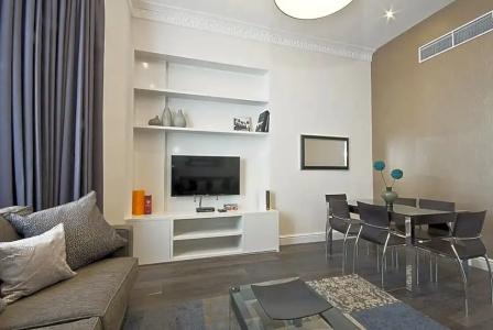 Manson Place - 114