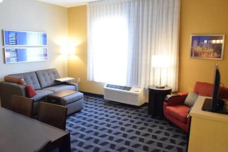 TownePlace Suites by Marriott Houston Westchase - 49