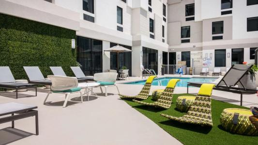 Hampton Inn & Suites Miami Wynwood Design District, Fl - 20