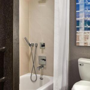Ventura Beach Marriott - 43