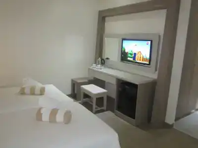 Melpo Antia Suites - 4