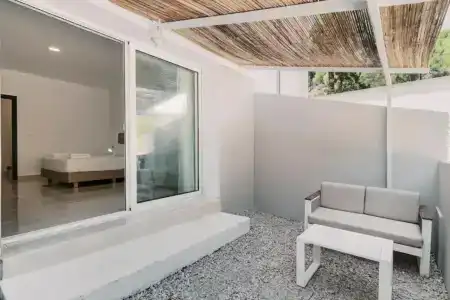 Bamboo Suites Boutique - 12